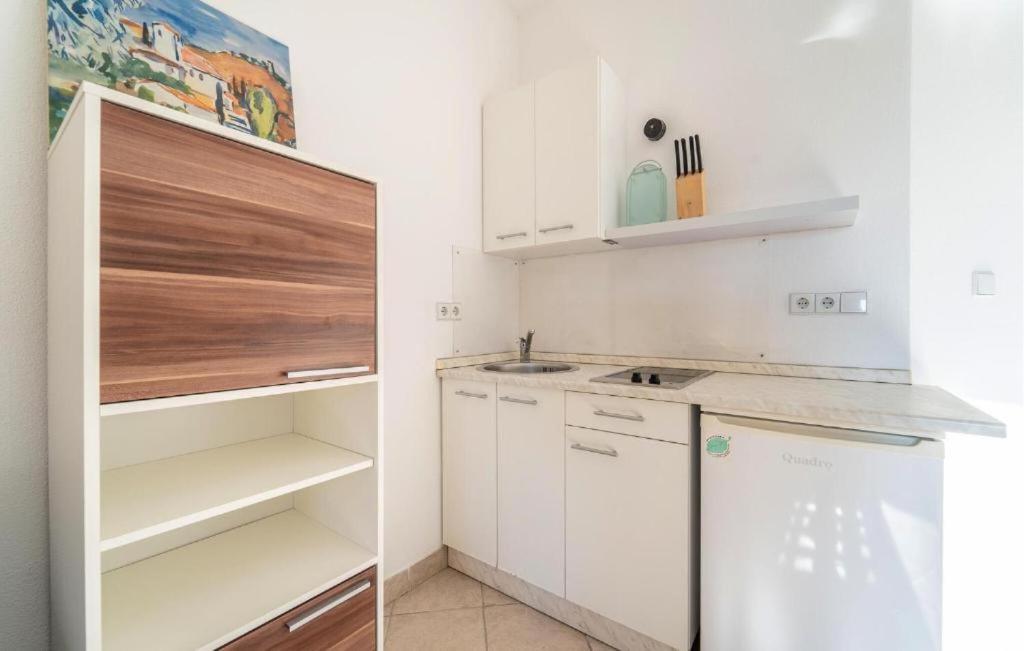 Apartments Busic Biograd Na Moru Buitenkant foto